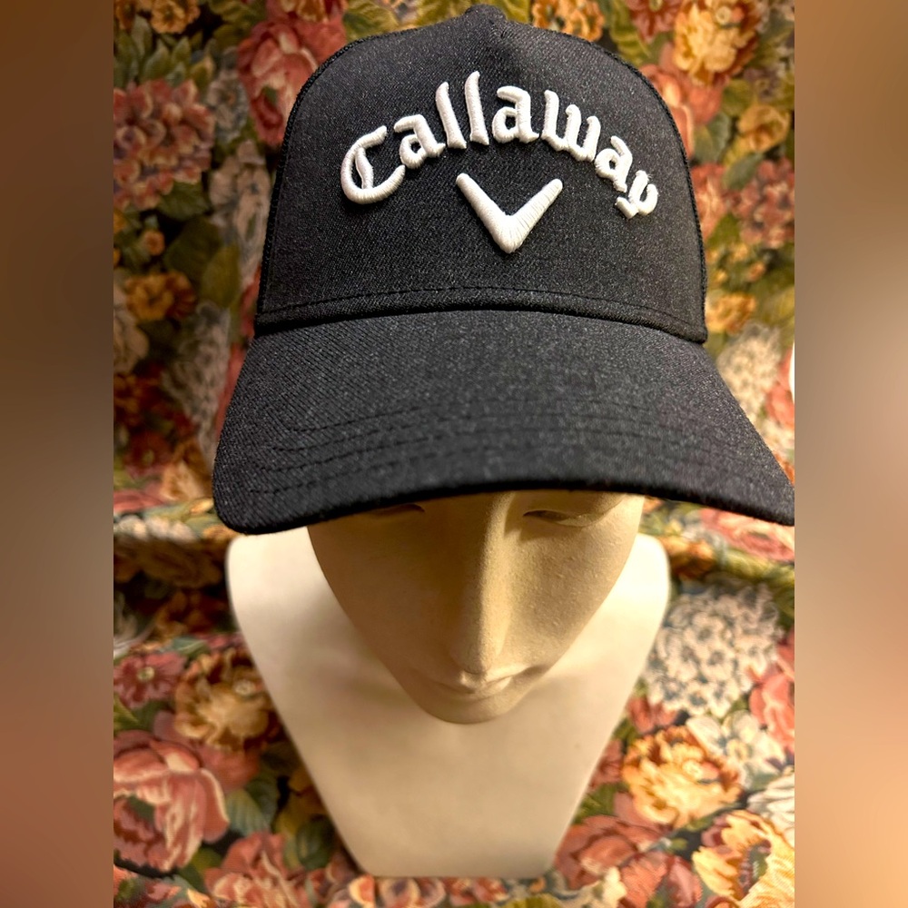 Callaway Rogue Odyssey golf cap